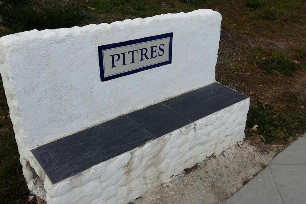 La Casa Rural De Paco Y Ana Pitres Eksteriør bilde