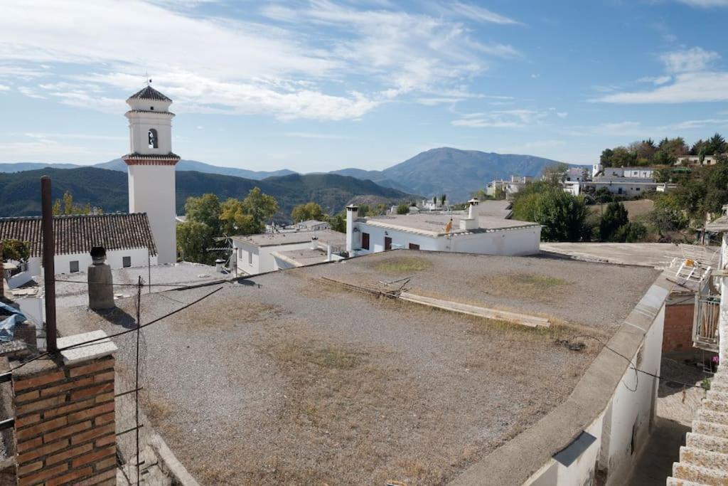 La Casa Rural De Paco Y Ana Pitres Eksteriør bilde