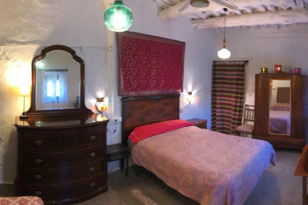 La Casa Rural De Paco Y Ana Pitres Eksteriør bilde