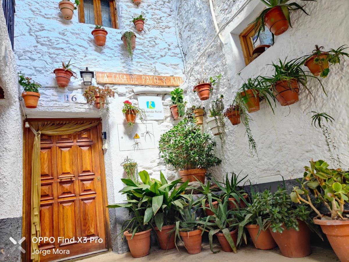 La Casa Rural De Paco Y Ana Pitres Eksteriør bilde